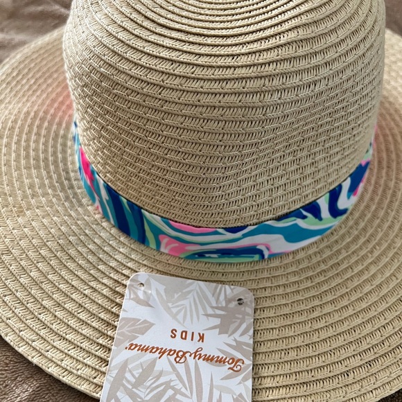 Tommy Bahama bathing suit - Picture 5 of 6